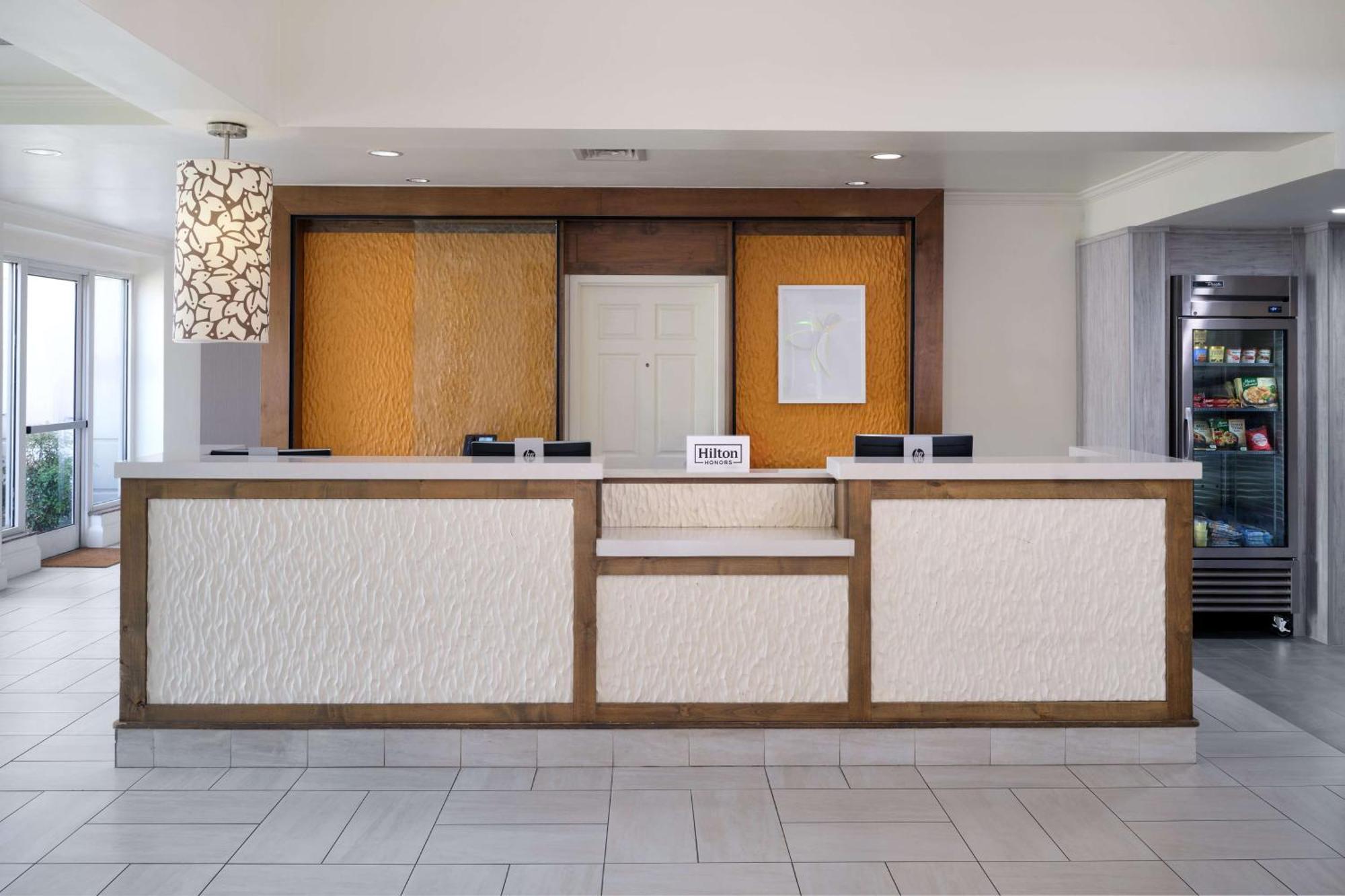 Hilton Garden Inn Houston/Bush Intercontinental Airport Exterior foto